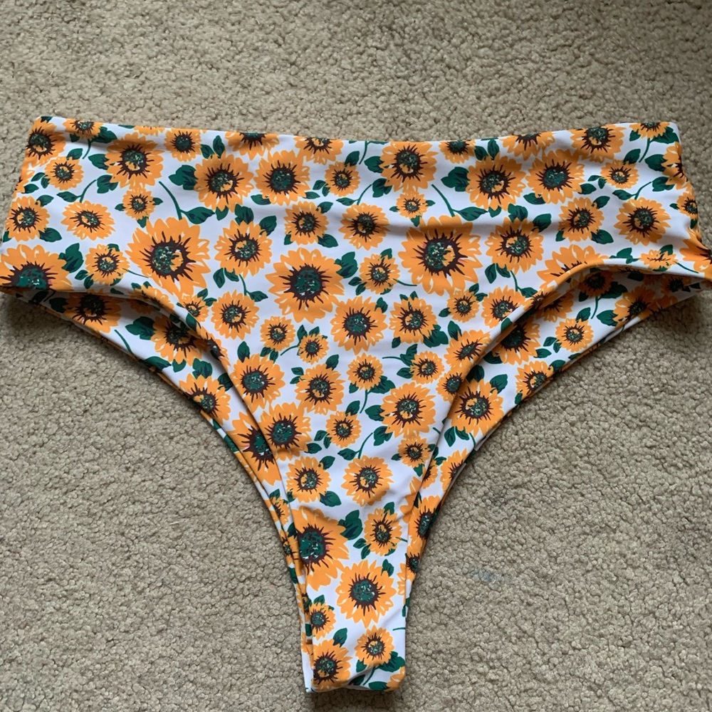 SHEIN Sunflower Bathing Suit Bottom